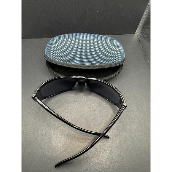 Kenneth Cole Reaction Sunglasses KC1079 00B5 Black With Case - Picture 11 of 11